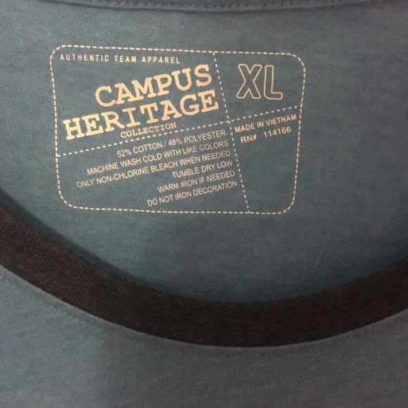 Carolina Tar Heels long sleeve shirt - Picture 2 of 4
